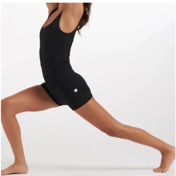 Vuori jumpsuit. XS. Never worn. - Picture 6 of 6